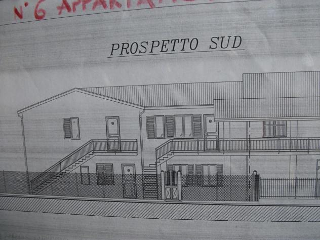 Casa semindipendente in vendita a Luni 360 mq Rif: 1131863
