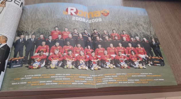 Rivista_la Roma_2009