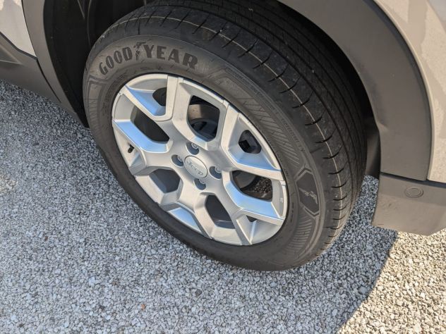 Pneumatici estivi Good Year Efficient Grip 215-60 R17 96H - Foto 4