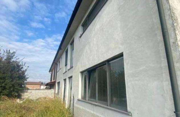 Immobile in asta di 525 m² in vendita a Monticelli d'Ongina - Foto 2