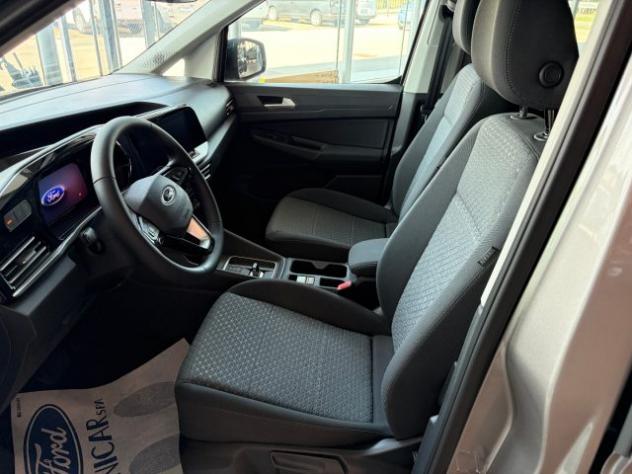 FORD Tourneo Connect 2.0TDCI 122cv C.AUT. 7R TITANIUM 5 POSTI rif. 21730268 - Foto 10