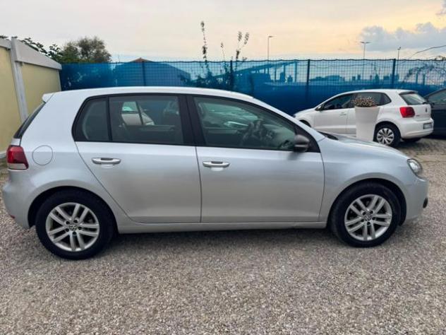 VOLKSWAGEN Golf 1.6 TDI DPF 5p. Highline rif. 23928274 - Foto 4