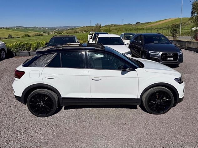 VOLKSWAGEN T-Roc 1.5 TSI 150CV SPORT LED NAVI TETTO RETROCAMERA - Foto 7