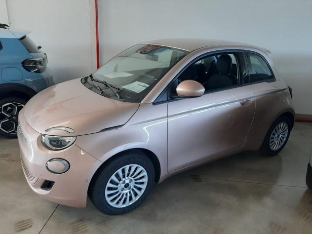 FIAT 500 Elettrica 500e Berlina 500e - 320 Berlina + Pack Tech (Configurazione Non Ordinabil - Foto 2