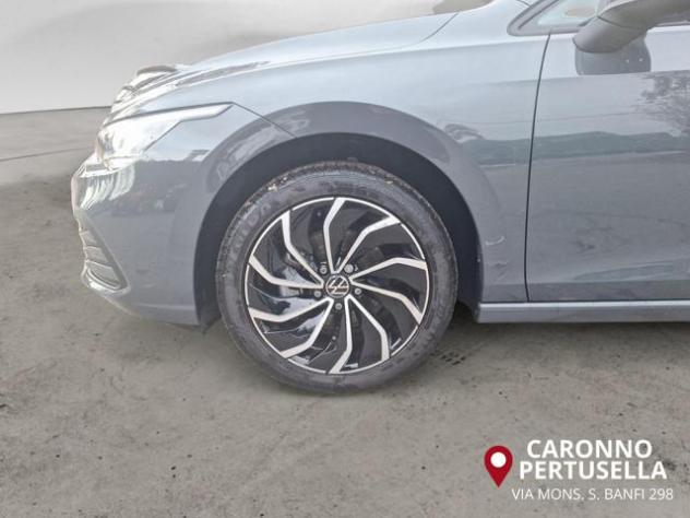 VOLKSWAGEN Golf 1.0 eTSI EVO DSG Life rif. 23033405 - Foto 9