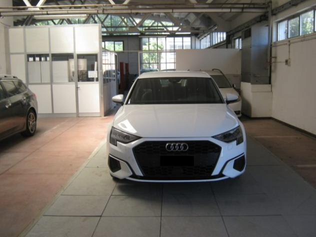 AUDI A3 SPB 30 g-tron S tronic Business rif. 24092332 - Foto 2
