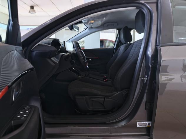 Peugeot 208 1.2 Active Pack 75cv 2022 - Foto 9