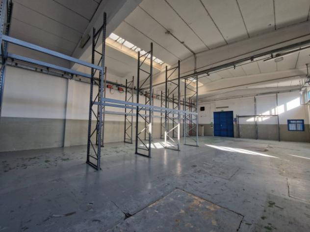 Immobile di 3700 m² con più di 5 locali in vendita a Settimo Milanese - Foto 11