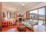 Villa di 200 m² con 5 locali in vendita a Castel d'Aiano