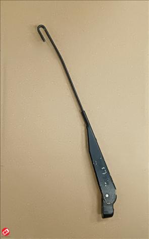 01451104 BRACCIO POSTERIORE BELLIER JADE
