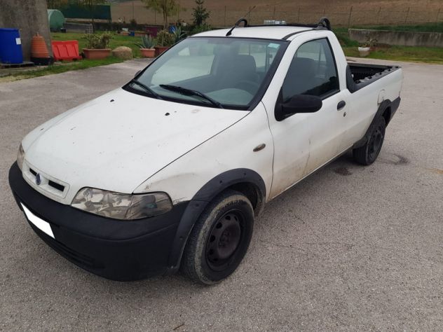 Fiat Strada 1.9 JTD Pickup - Foto 2