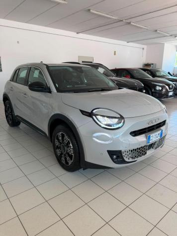 FIAT - 600 - Hybrid DCT MHEV POP - Foto 2