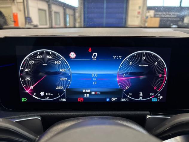 Mercedes-Benz GLB - X247 2023 - 200 d AMG Line Premium auto 7p.ti - Foto 9