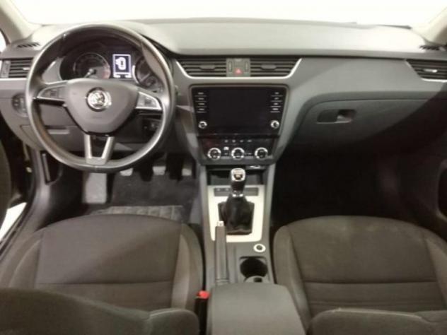 SKODA Octavia Wagon 1.6 tdi Executive 115cv rif. 23835081 - Foto 6