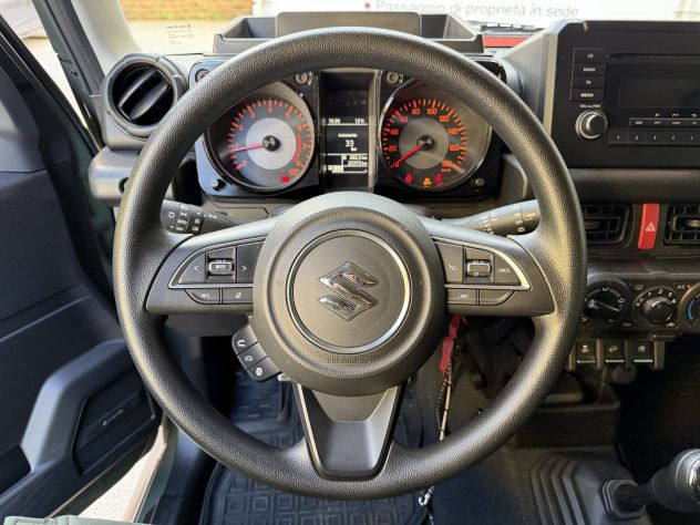 Suzuki Jimny 1.5 ALLGRIP Pro Autocarro 2022 4x4 / Da 326,00 € mese - Foto 16