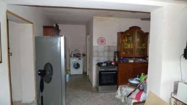 Immobile in asta di 188 m² con più di 5 locali e box auto in vendita a Ripe San Ginesio - Foto 4