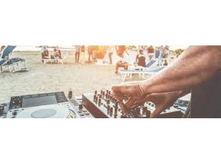 DJ PER GESTIONE FESTE E EVENTI MUSICALI SILENT DISCO SHOW SERALI