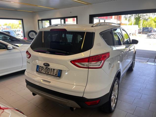Ford Kuga 2.0 TDCi 163 CV 4WD Individual DPF - Foto 6