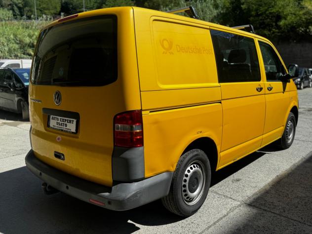 Volkswagen Transporter T5 California 1.9 TDI 2009 - Foto 4