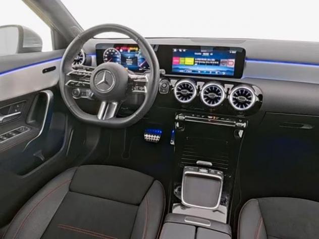 Mercedes-Benz Classe A A 200 Premium AMG LED NAVI - Foto 9