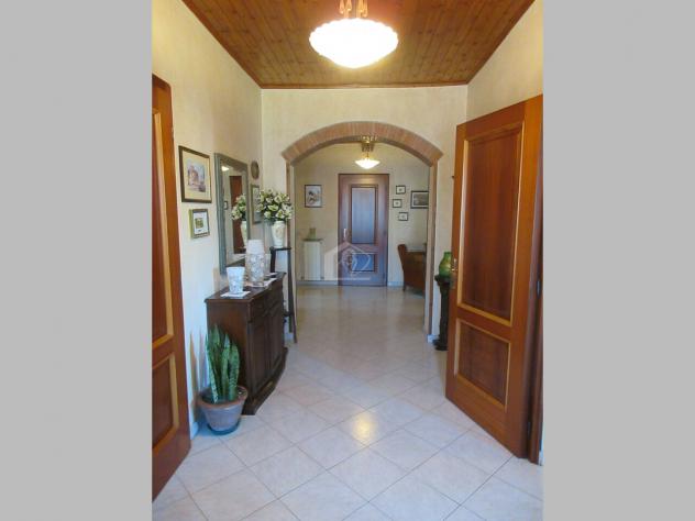Luzzara vendesi rustico 10 vani 450 Mq - Foto 3