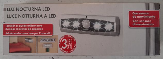 Luci a LED senza fili con Sensore di movimento, NUOVA COMPLETA DI TUTTO - Foto 5