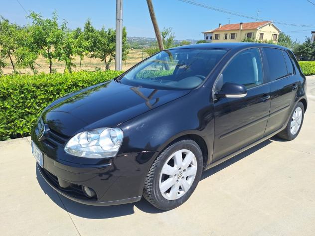 Volkswagen Golf 1.9 TDI DPF 5p. - Foto 3