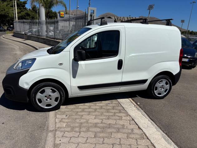 Fiat Fiorino 1.3 MJT 95CV Cargo Adventure - Foto 2