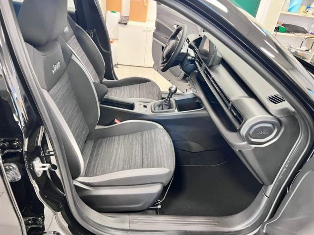 Jeep Avenger 1.2 Turbo Longitude - Foto 6
