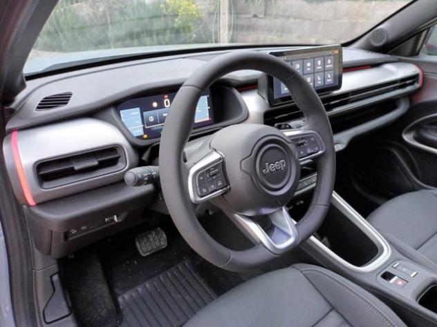 JEEP Avenger 1200 E-HYBRID SUMMIT 110CV AUTOM PACK WINTER PELLE rif. 23999483 - Foto 10
