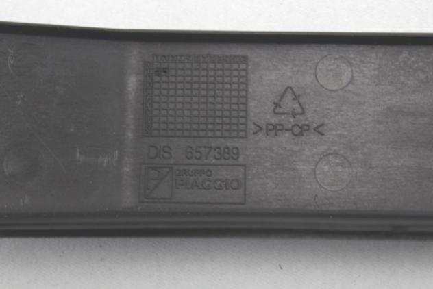 PIAGGIO MP3 YOURBAN 300 657389 SPORTELLO COVER ATTREZZI 11 - 17 TOOL BAG COVER - Foto 3