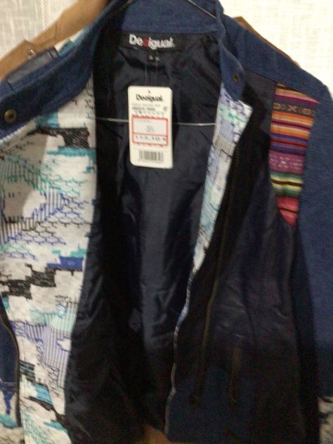 Vendo abbigliamenti usati ideali per il mercatino