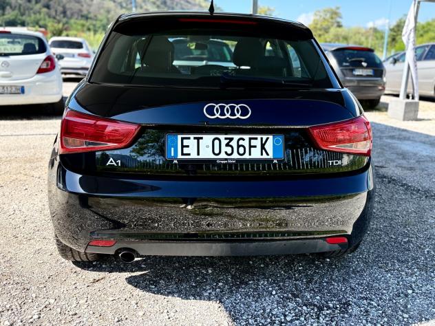 Audi A1 SPB 1.6 TDI *CERCHIO17 - Foto 7