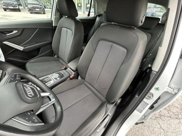 Audi Q2 35 TFSI S-Tronic Business Advanced NAVI+FULL LED+CAMERA - Foto 7