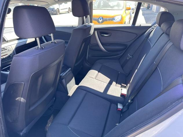 Bmw 118d 2.0 143CV cat 5 porte Futura - Foto 10