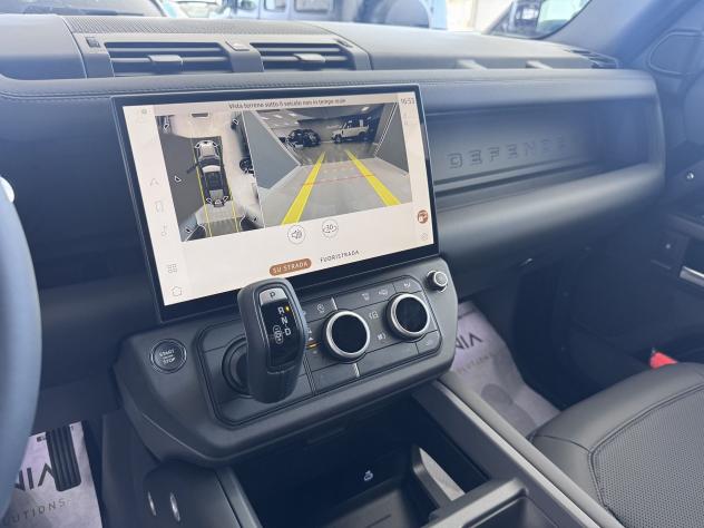 Land Rover Defender D200 AWD Auto 110 X-Dynamic SE - Autocarro N1 - Foto 7