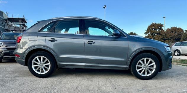 Audi Q3 2.0 TDI 150 CV Sport - Foto 6