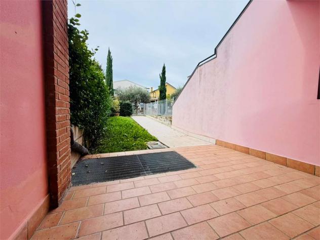 V005553 - INGRESSO INDIPENDENTE, GIARDINO E TAVERNA !!! - Foto 4