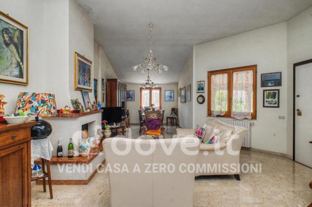 Villetta a schiera di 300 m² con più di 5 locali e box auto in vendita a Taranto - Foto 17