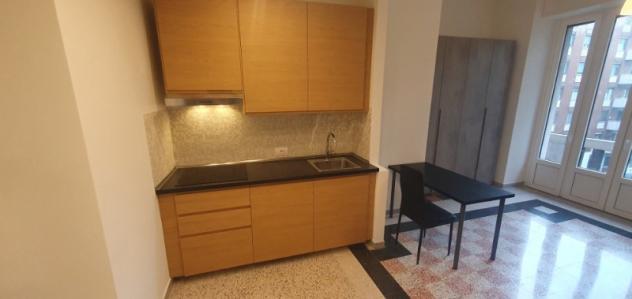 BILOCALE ARREDATO NUOVO. - Foto 4
