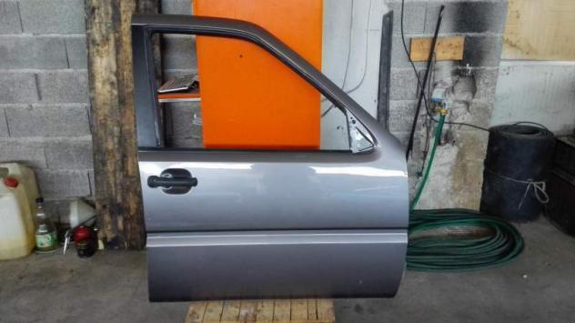 Porta Anteriore Destra Nissan Terrano II 2.7 Tdi 3 porte SR 1999