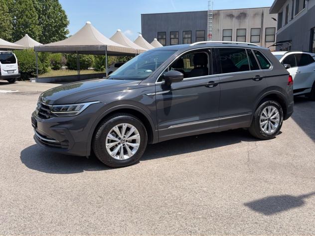 Volkswagen Tiguan 2.0 TDI SCR 110KW Life DSG - Foto 4