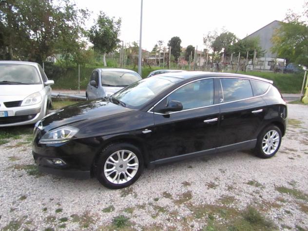 Lancia Delta 1.4 T-Jet 120 CV Oro - Foto 2