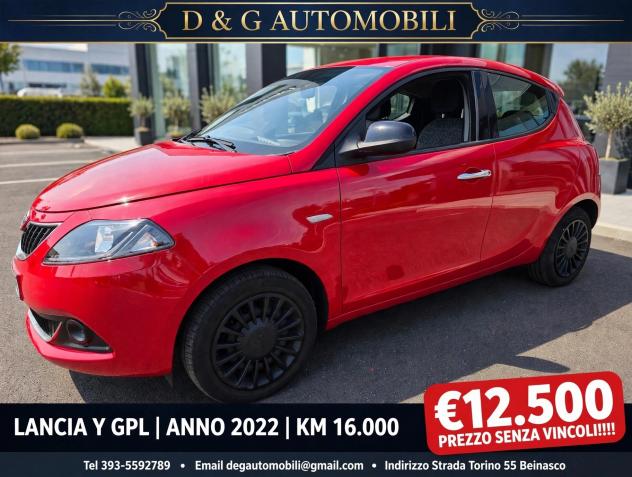 Lancia Ypsilon 1.2 69 CV 5 porte GPL Silver