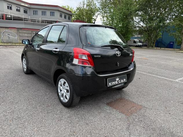 Toyota Yaris 1.3 5 porte Sol - Foto 7