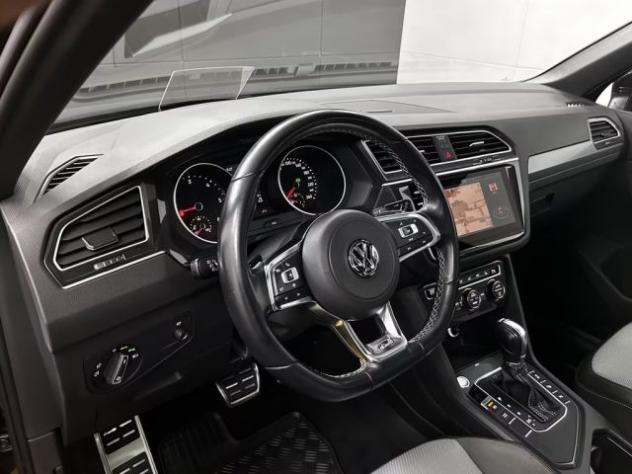 VOLKSWAGEN Tiguan 2.0 TDI SCR DSG R-Line Rline rif. 23761315 - Foto 8