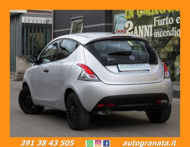 Lancia Ypsilon 1.2 Ecochic Black And Noir(GPL LANCIA) - Foto 2