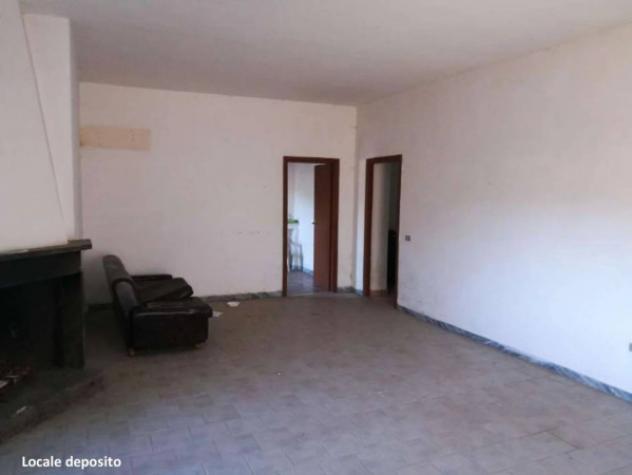 Immobile in asta di 134 m² con più di 5 locali e box auto in vendita a Castel Sant'Elia - Foto 11