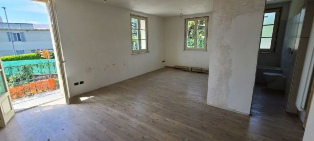 Ampio appartamento in villa storica ristrutturata - Foto 3