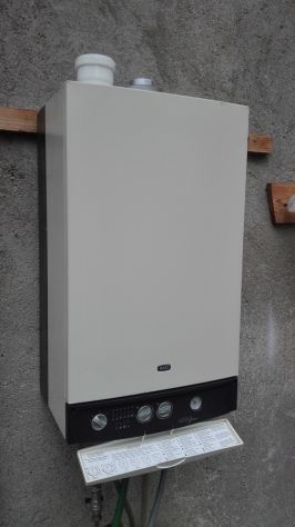 Caldaia BAXI LUNA 240 FI CAMER STAGNA GAS METANO - Foto 2